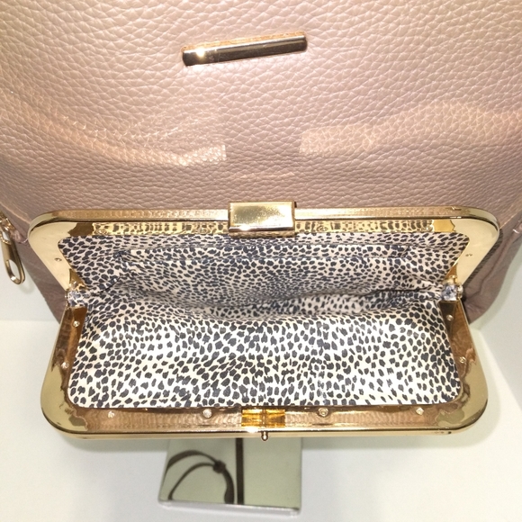 Premium Tan Pebble Faux Leather Gold Trimmed Medium Size Backpack.  EUC - Picture 9 of 9